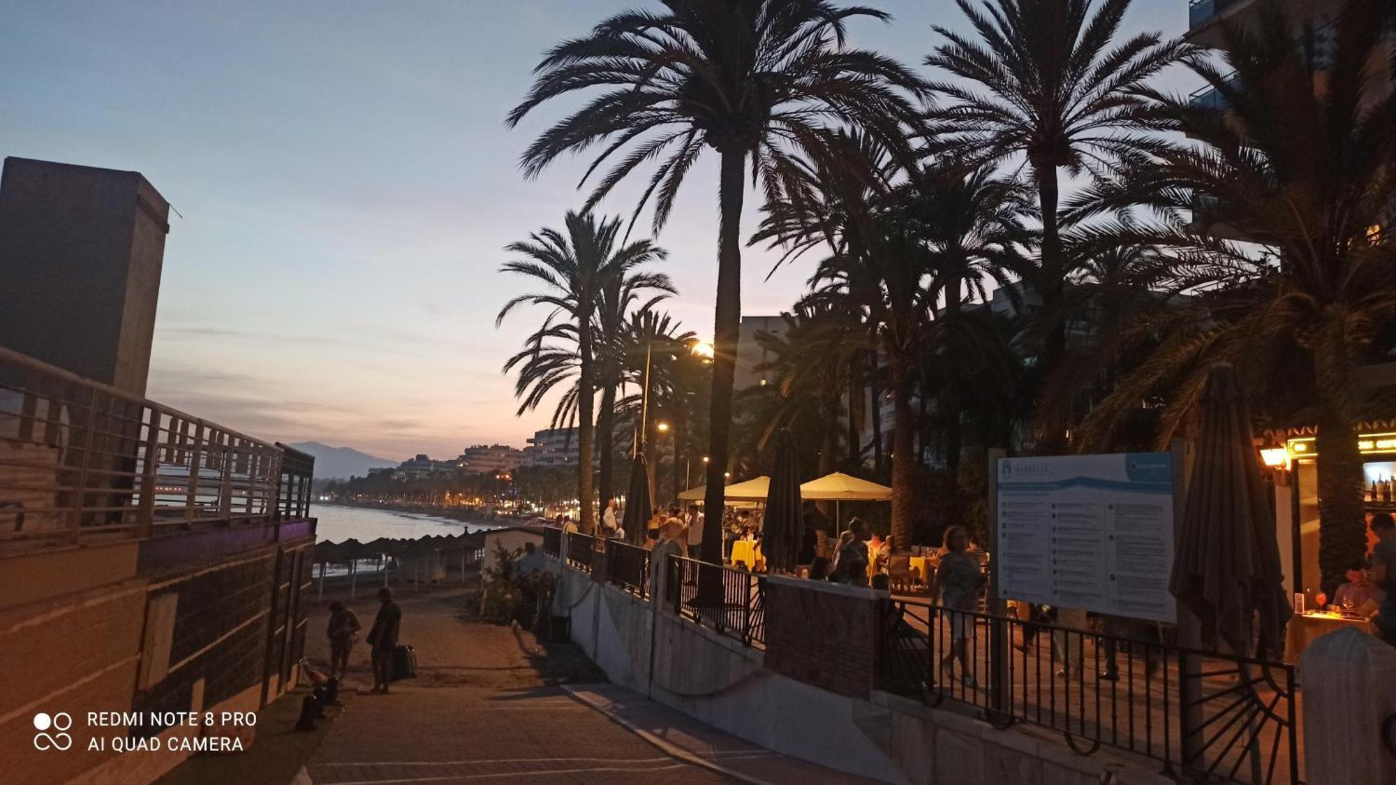 Bambino Playa Appartement Marbella Buitenkant foto