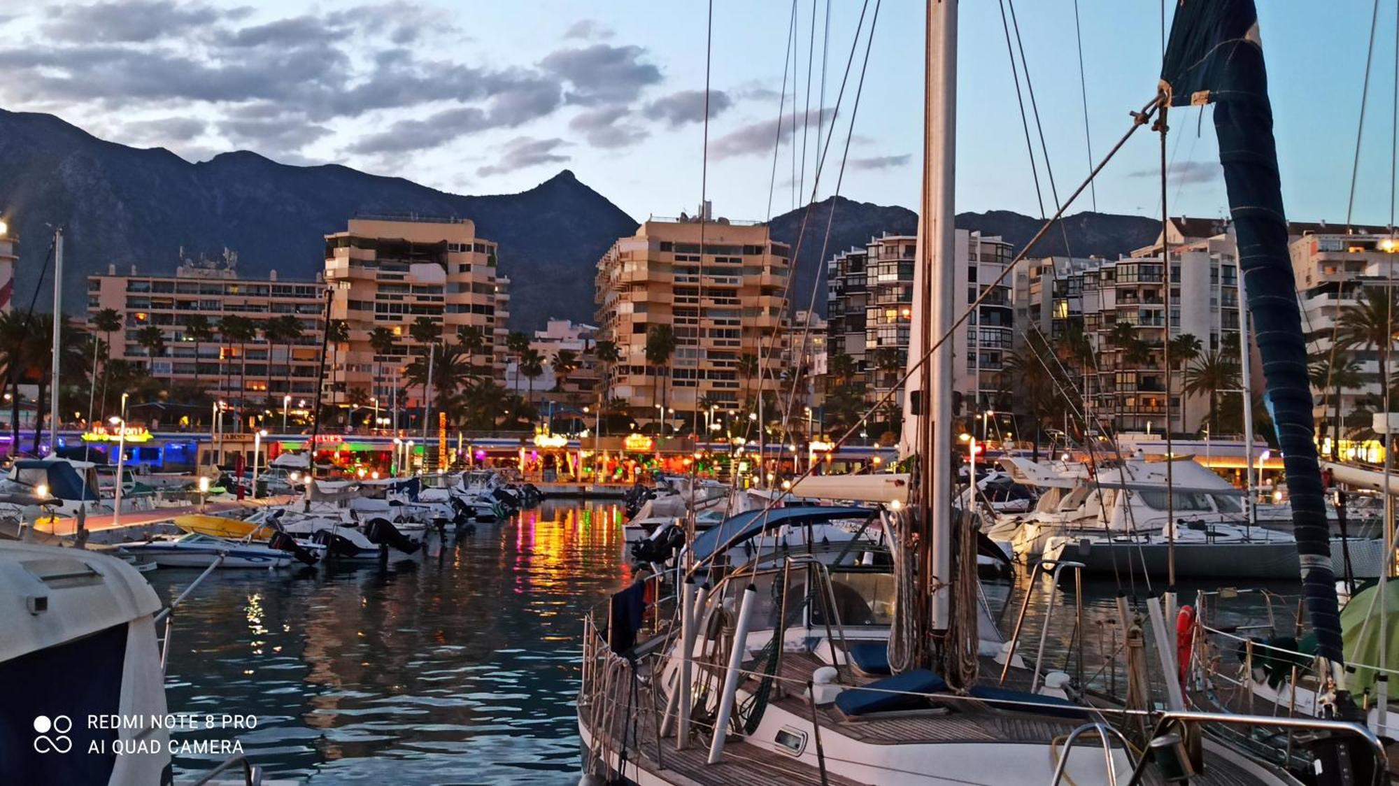 Bambino Playa Appartement Marbella Buitenkant foto