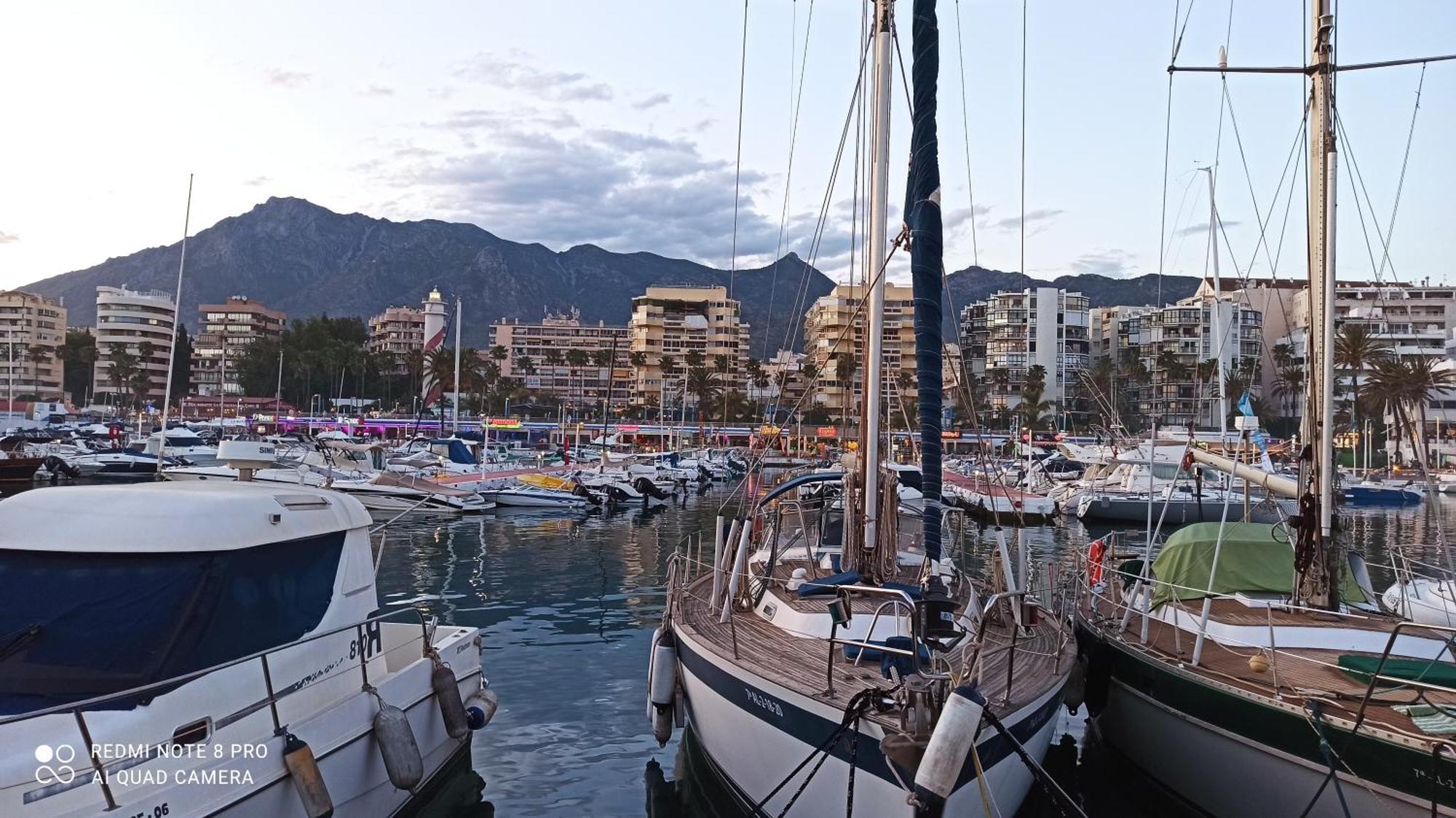 Bambino Playa Appartement Marbella Buitenkant foto